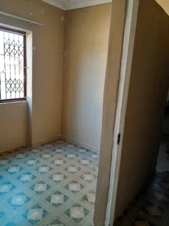 Freestanding House to Let – Poets Corner, Malvern