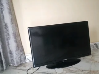 Samsung TV for sale