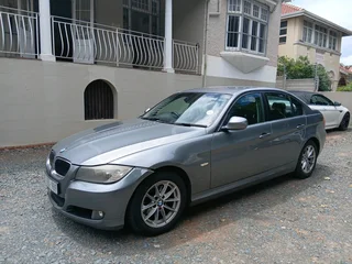 2011 Bmw 320i Auto Exclusive