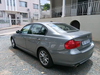 2011 Bmw 320i Auto Exclusive