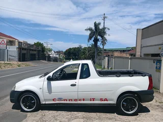 2011 Nissan Np200 1.5 dci