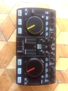 Mixvibes u-mix control 2