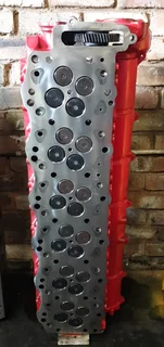 Reconditioned truck cylinder heads