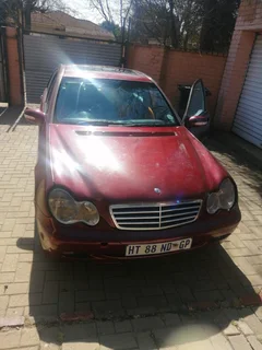 2004 Mercedes-Benz C-Class Sedan