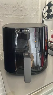 Fridge - Ad posted by Tabbie Mokumo