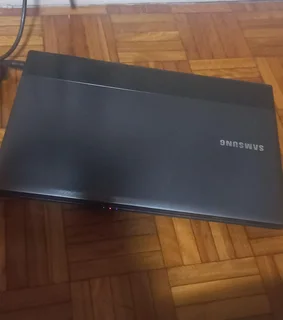 Samsung  Np300 core laptop