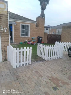 Picket fence and pedestrian gates available &#43;27 769 999 005