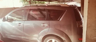 Suv,mitsubushi outlander 4b12 2007
