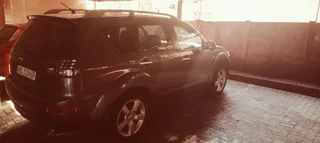 Suv,mitsubushi outlander 4b12 2007