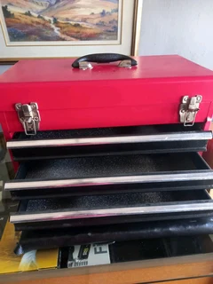 Red Tool Box (Empty)