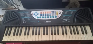 Miles 54 Keys Keyboard