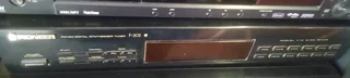 Pioneer Tuner F-202