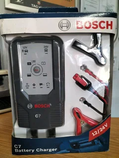 Bosch C7 12/24v Battery Charger