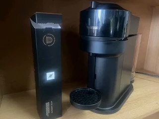 Nespresso Vertuo Coffee Machine &#43;2 Box Capules (Free)