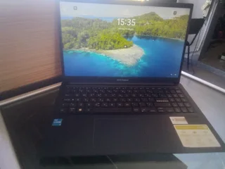 Asus Vivobook 13th Gen Intel,i3 ,8gb Ram+Charger