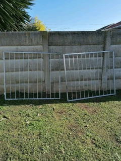 Gelvanised gate