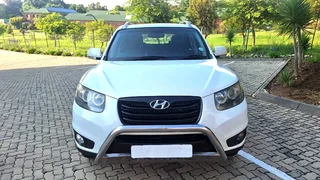 2011 Hyundai Santa-Fe 2.2 CRDi AWD Auto/Diesel243 000kmServices recordedFull