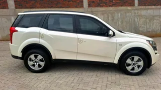 2012 Mahindra mHawk 2.2L XUV500 W8 (7 Seater)Diesel/ManualmHawk 2.2L