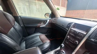 2012 Mahindra mHawk 2.2L XUV500 W8 (7 Seater)Diesel/ManualmHawk 2.2L