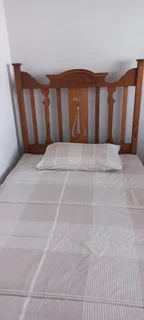 Oak Bed. Vintage. 2m x 1070mm