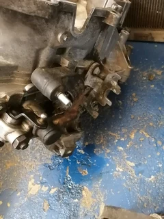 Volvo S40 T5  6 speed manual gearbox