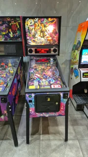 Arcade machine coin operated R4500