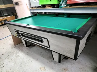 Pool table coin operated BRAND NEW R9999
