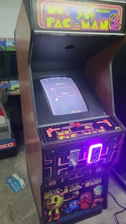 Amusement machine coin operated refurbished R3300