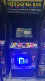 Amusement machine coin operated refurbished R3300