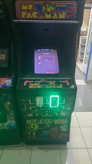 Amusement machine coin operated refurbished R3300