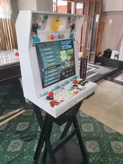 Amusement machine coin operated refurbished R3300