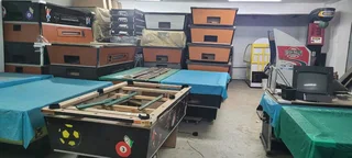 Coin pool table brand new R9999