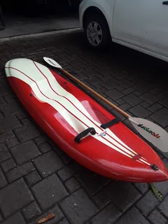 Black Widow single seater Kaylee with paddle