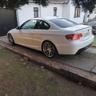 2009 BMW 3 Series Coupe