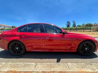 2013 BMW 3 Series Sedan