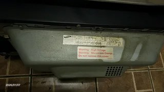 Samsung Microwave CS1660ST