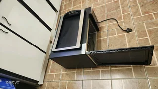 Samsung Microwave CS1660ST