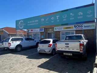 424 m² industrial for sale in Korsten