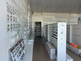 156m² Retail To Let in Newton Park at R122.00 per m²