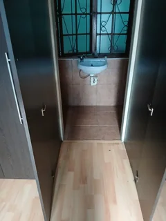 Seperate Entance to rent - 2 Bedrooms (1 Ensuite)