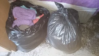 2 bags of women&#39;s clothes