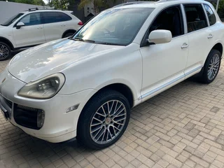 20 inch tyres used with low thread