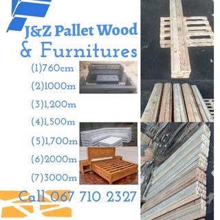 Pallet striped planks in bundles