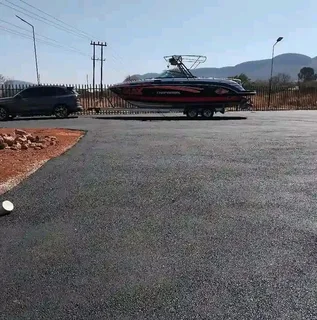 Tar Asphalt and paving installation