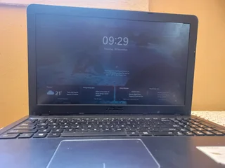 Vivobook 15_Asus laptop X540 UAR