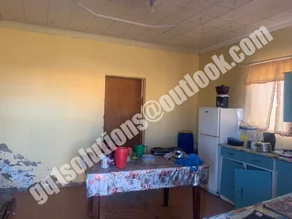 5 Bedroom Home For Sale at Chris Hani Park C, Mthatha