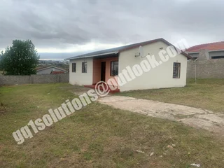 Reconditioned 3 Bed 1 Bath House For Sale at Northcrest, Mthatha.
