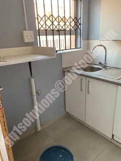 Neat Modern 1 Bed 1 Bath Unit To Let