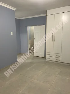 Neat Modern 1 Bed 1 Bath Unit To Let