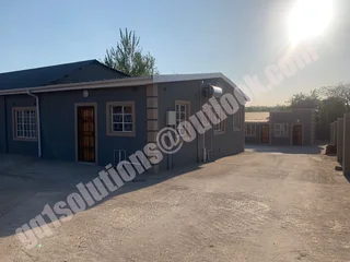 Neat Modern 1 Bed 1 Bath Unit To Let